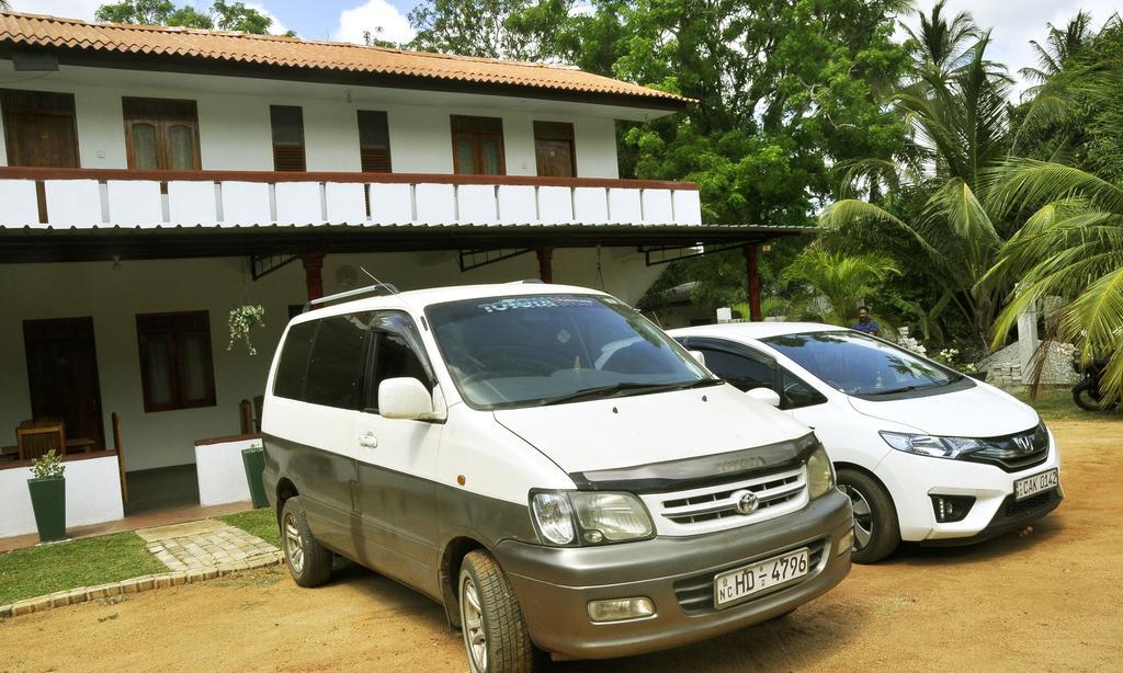 Hotel Flamingo Anuradhapura Zewnętrze zdjęcie